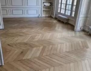 Ponçage de parquet chêne massif